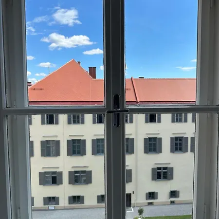 Apartment 1464, Old Center