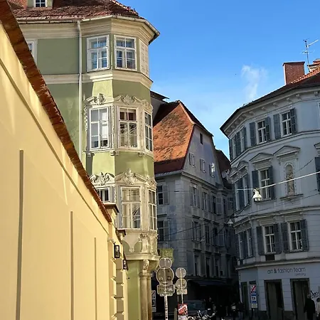 Apartment 1464, Old Center Graz