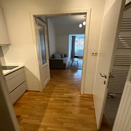 Apartment 1464, Old Center *