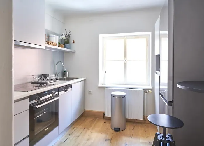 1464, Old Center アパート *