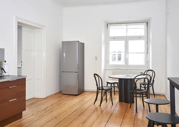 アパート 1464, Old Center