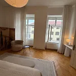 Апартаменти 1464, Old Center *