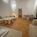 Апартаменти 1464, Old Center