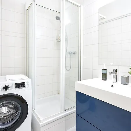 Apartment 1464 Historic Apartments, Old Town *