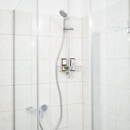 アパート 1464, Old Center *