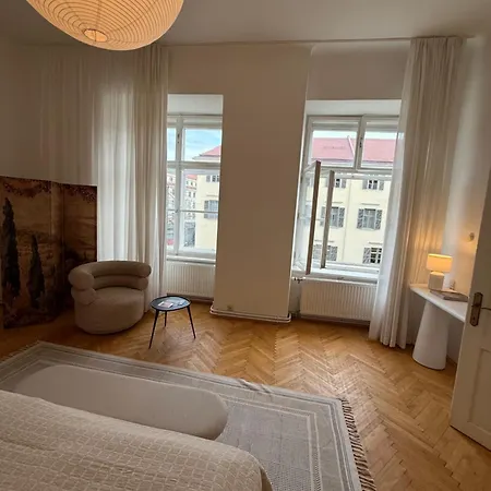 Διαμέρισμα Graz 1464 Historic Apartments, Old Town *